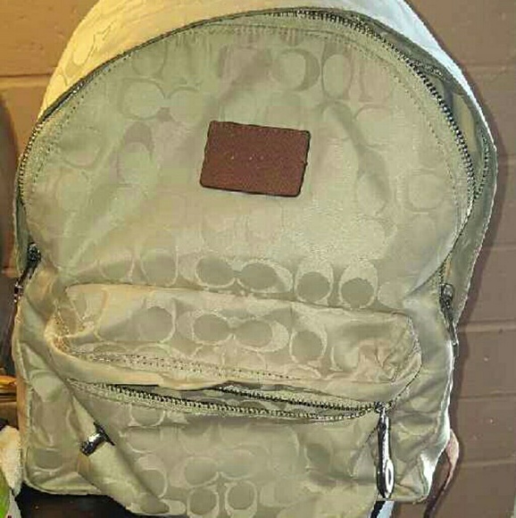 Coach backpack - Picture 2 of 3