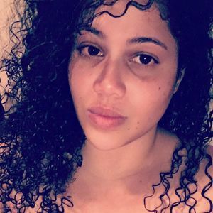 Meet your Posher, Alyssia