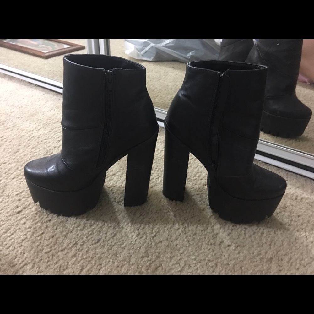 Platform heels
