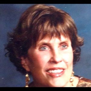 Meet your Posher, Alicia