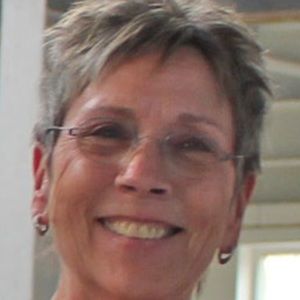 Meet your Posher, Gay