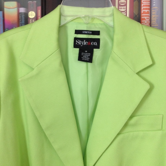 Jacket - Picture 4 of 4