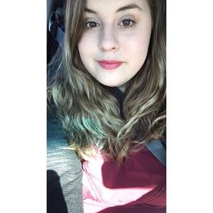 Meet your Posher, Marissa