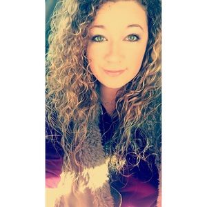 Meet your Posher, Janna