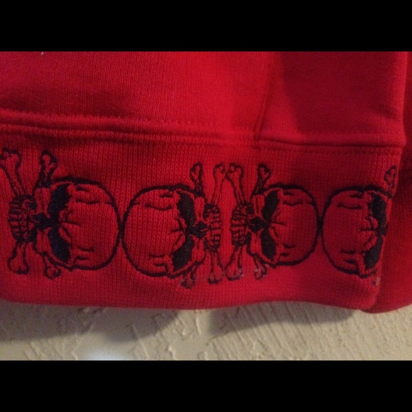 Juniors size medium full zip hoodie w/skull emb. - Picture 4 of 4