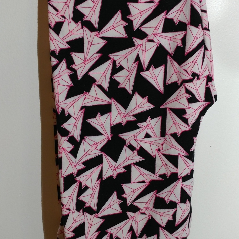 LuLaRoe OS leggings