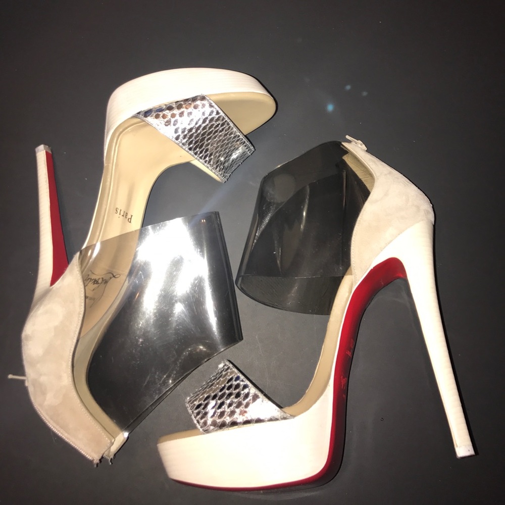 Limited edition vintage Authentic Loubouton Heels - Picture 4 of 8