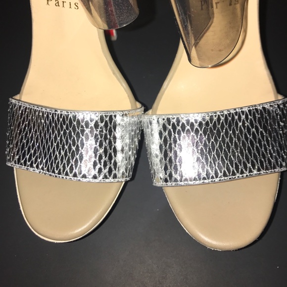 Limited edition vintage Authentic Loubouton Heels - Picture 5 of 8