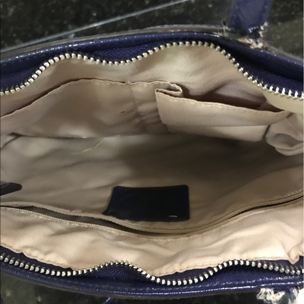 Coach purse - Picture 3 of 3