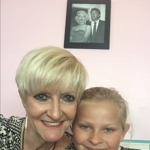 Meet your Posher, Miriam
