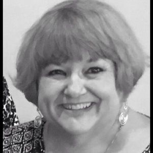 Meet your Posher, Suzie