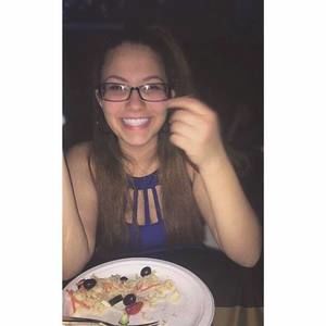 Meet your Posher, Mina