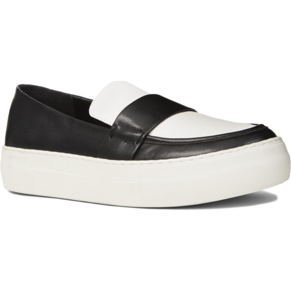 Nine West slip on sneakers