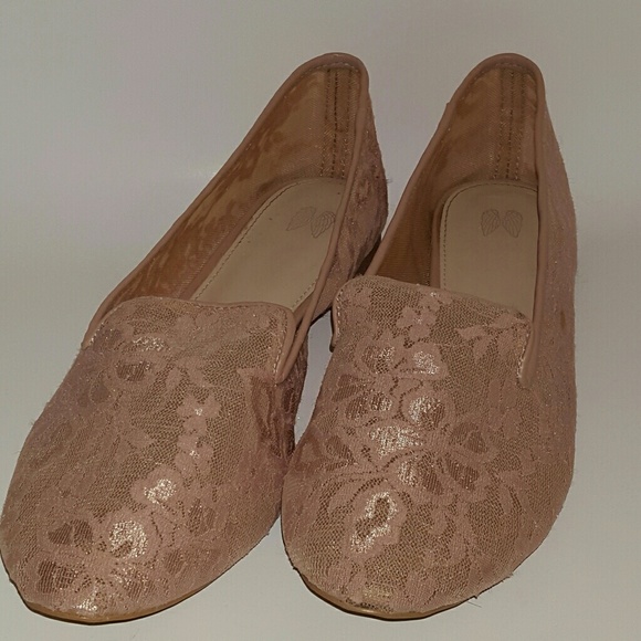 SALE!  Victoria's Secret lace loafers size 9.5/10 - Picture 1 of 2