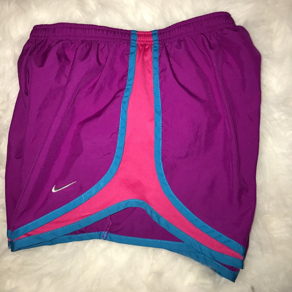 Nike Tempo Shorts (S) (barely worn)
