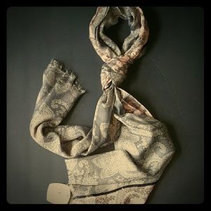 NWT Floral Printed Scarf