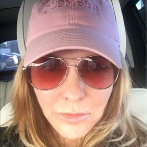 Meet your Posher, Candace