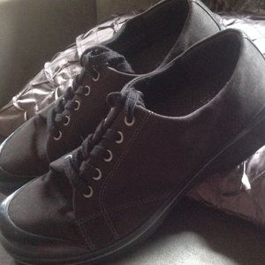 Dansko Sneakers