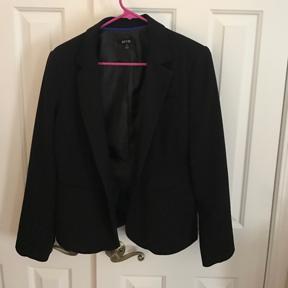 Black suit blazer. Size 12