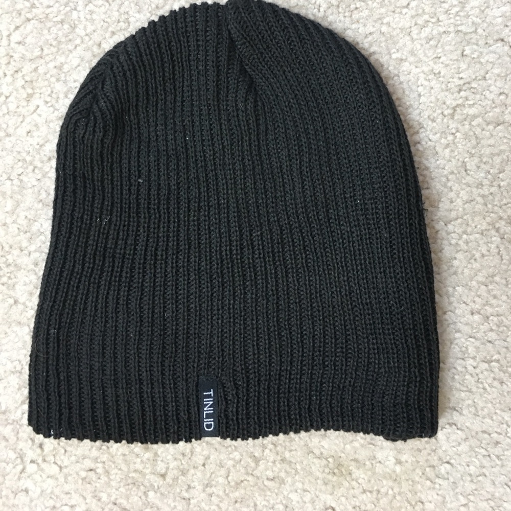 Black Tinlid Beanie