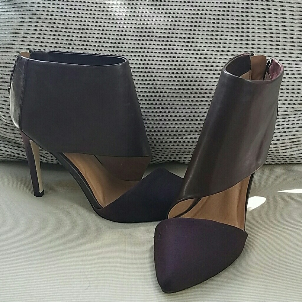 Burgundy boot heels