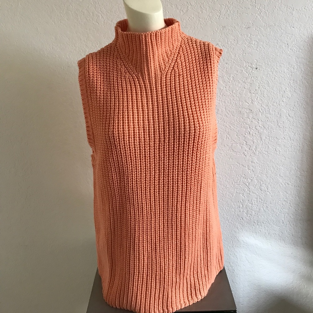 Women summer sleeveless knit top
