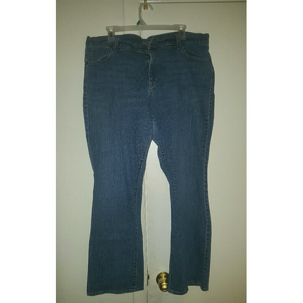 Old Navy Sweetheart Boot Cut Jeans
