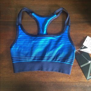 NWT sports bra