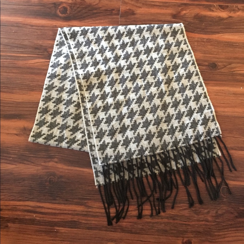 Scarf