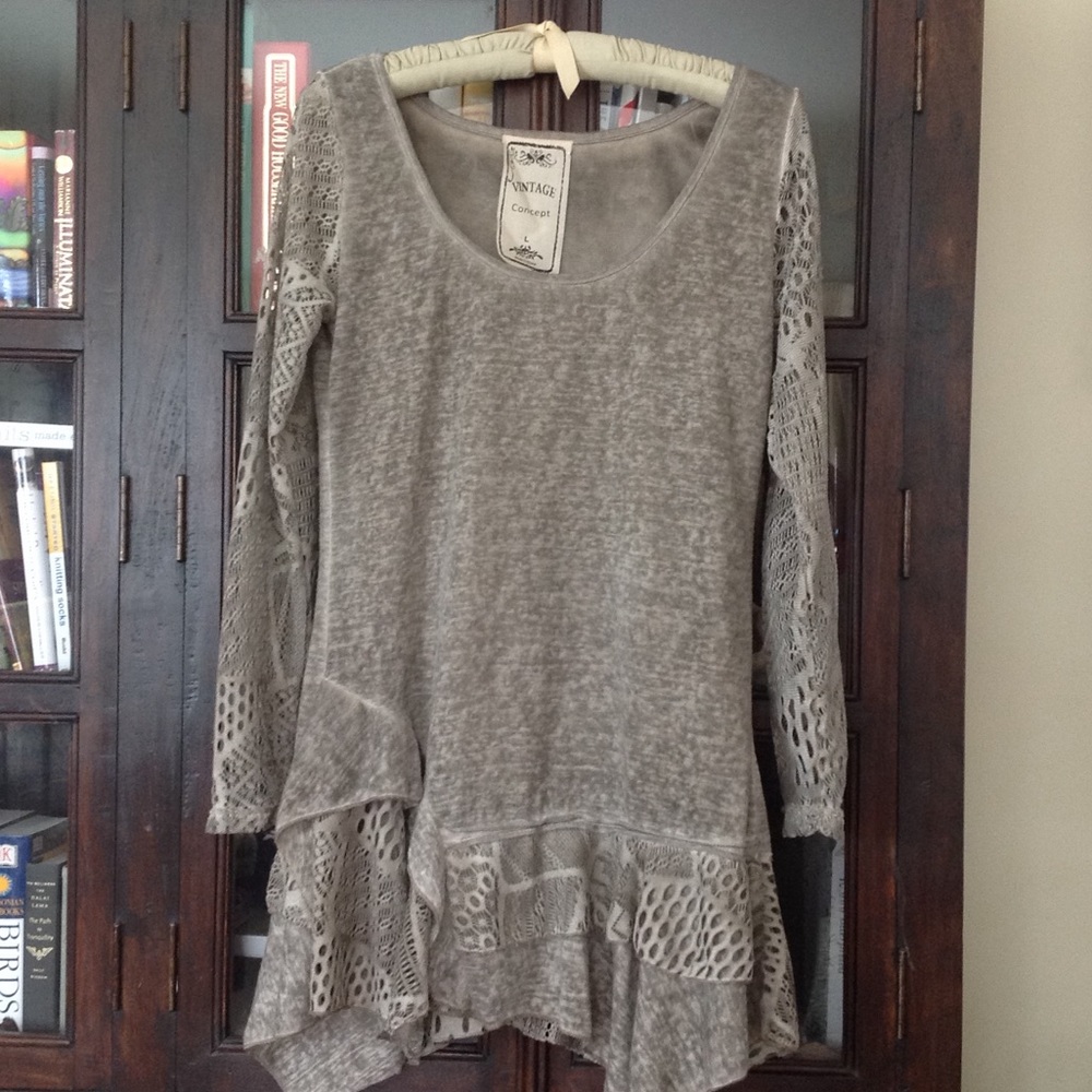 Woman's size large vintage style tunic