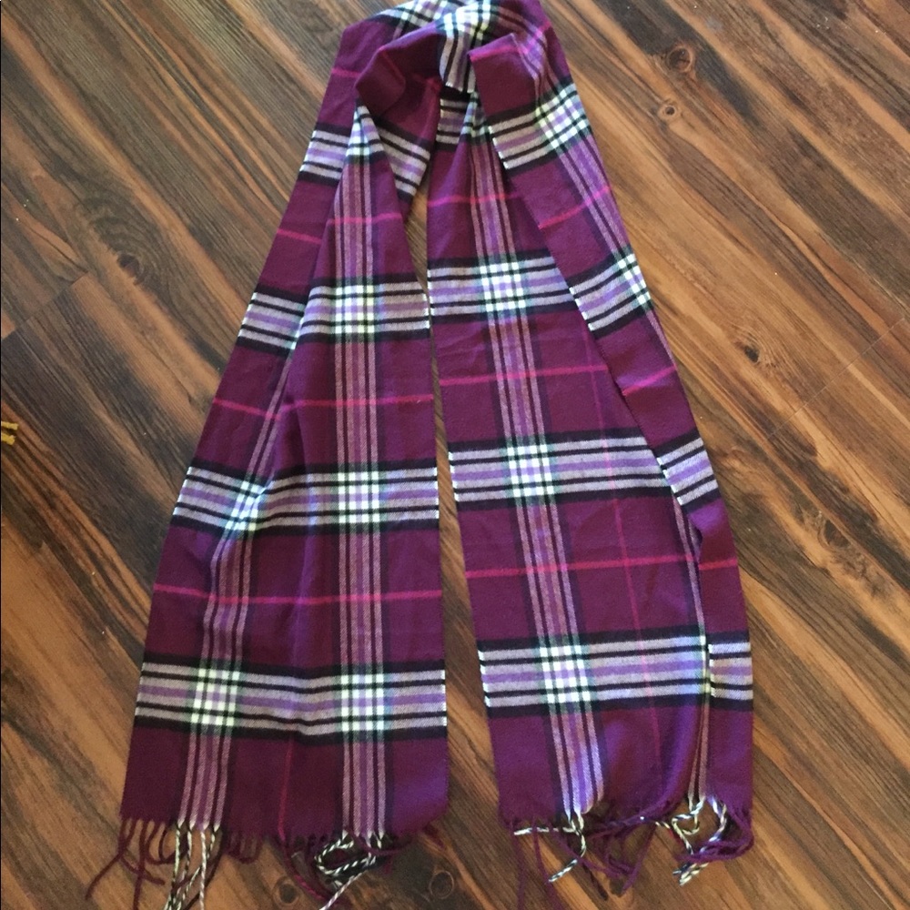 Scarf - Picture 2 of 2