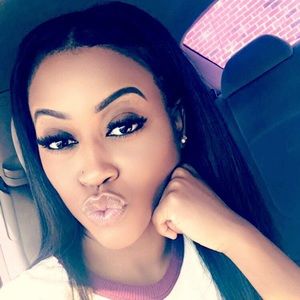 Meet your Posher, Delaina
