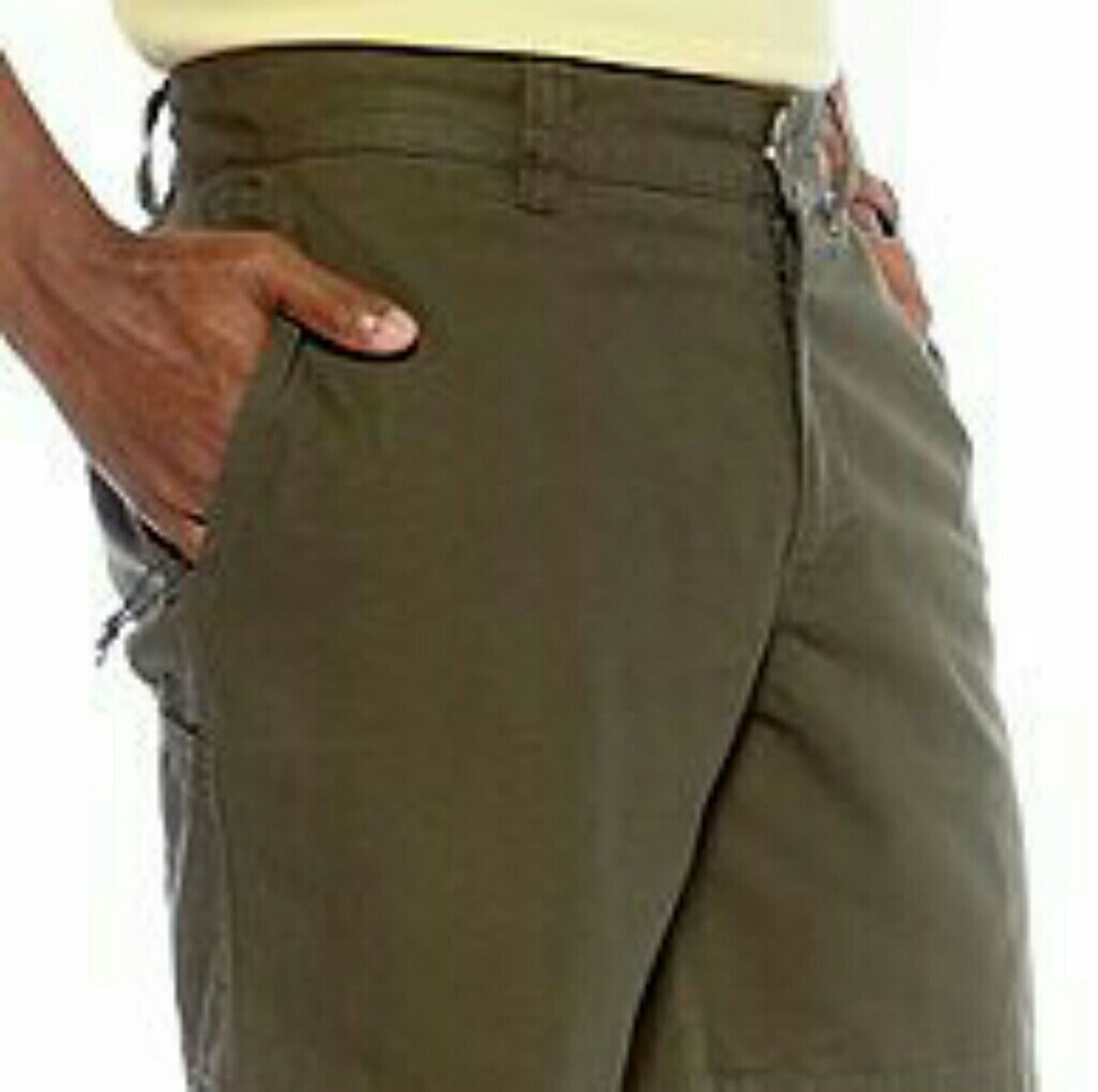 Columbia men's khaki cargo shorts