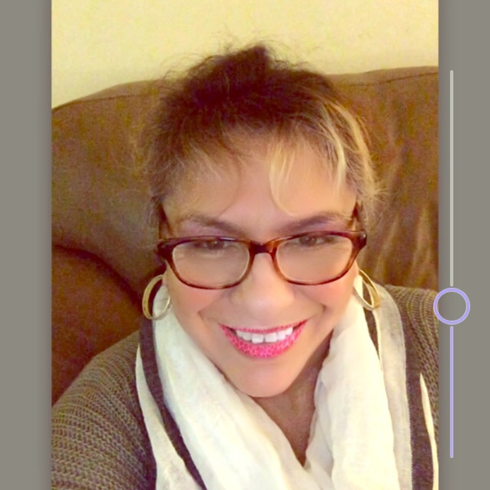 Meet your Posher, Rebecca