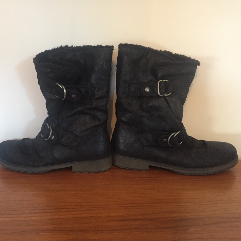 Black Slouchy Boots
