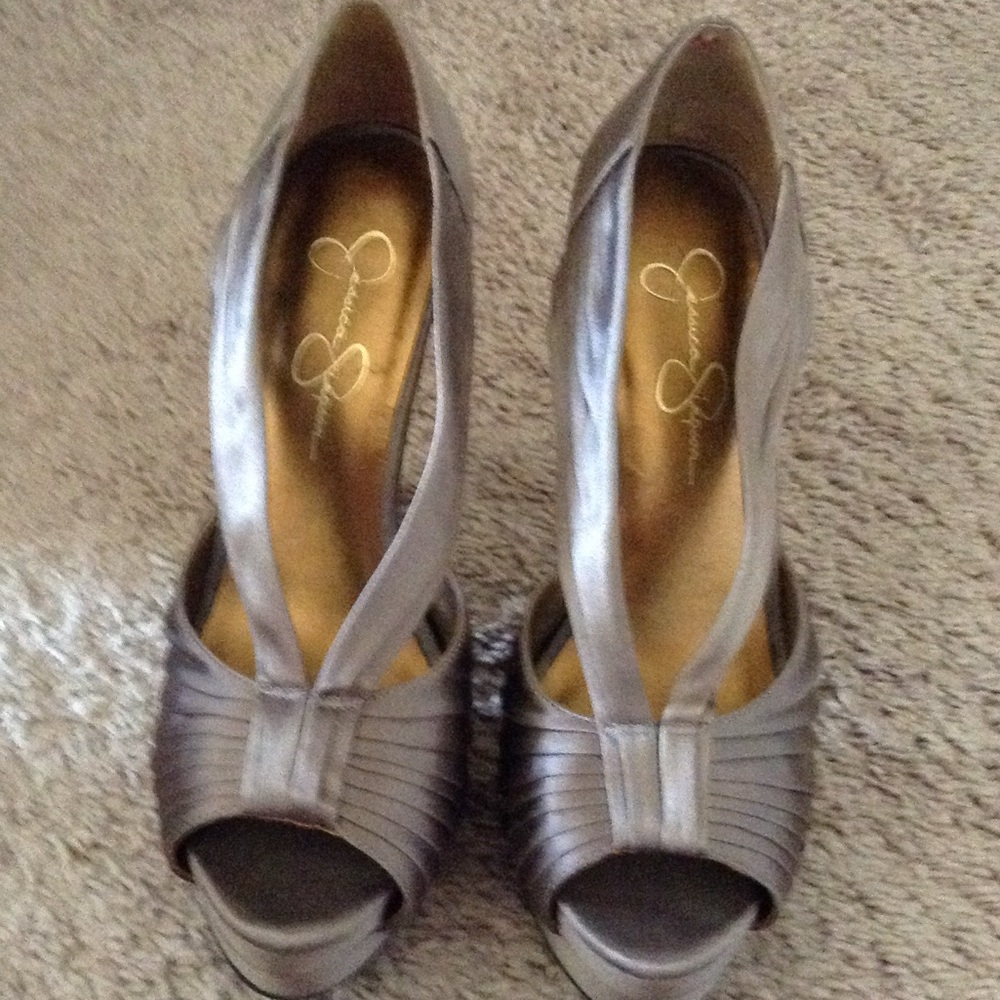 Jessica Simpson platform shoes