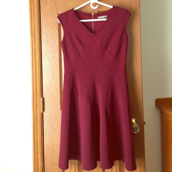 Dress Barn Dresses & Skirts - Beautiful dress by Roz & Ali (Dress Barn)