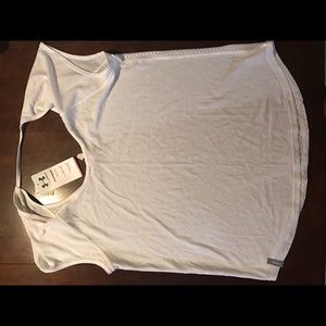 Under armour fly-by t shirt