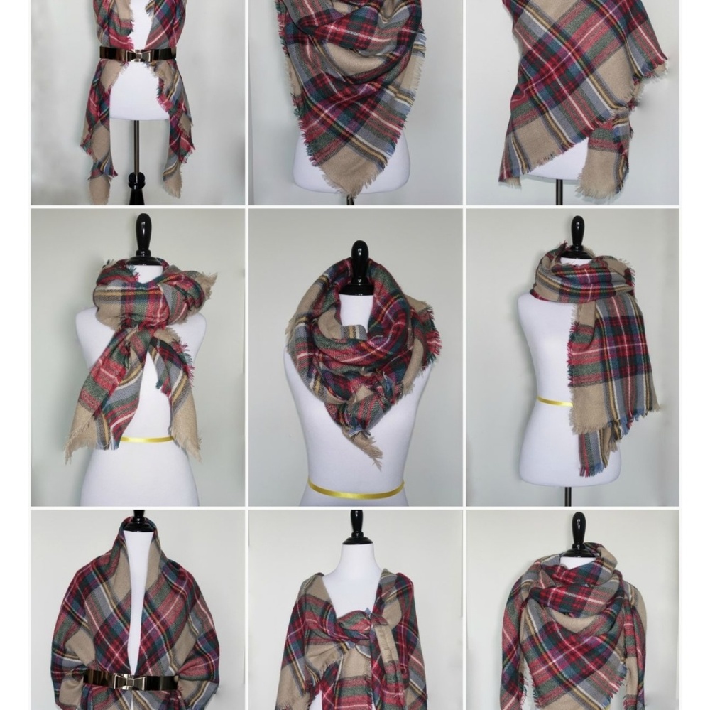 SOLD NWT Blanket Scarf - Picture 1 of 2