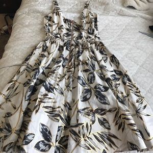 gorgeous floral pocketed J Crew dress