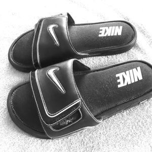 Men's Nike size 12 sandals