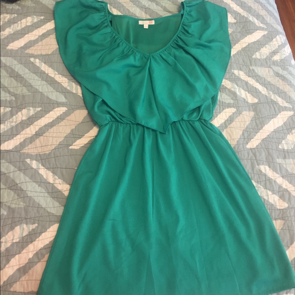 Kelly green Gianni Bini ruffle top sundress size S