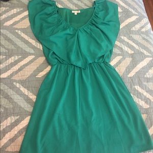 Kelly green Gianni Bini ruffle top sundress size S