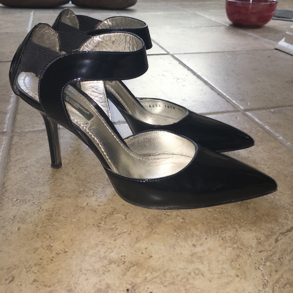 Dolce & Gabbana black heels