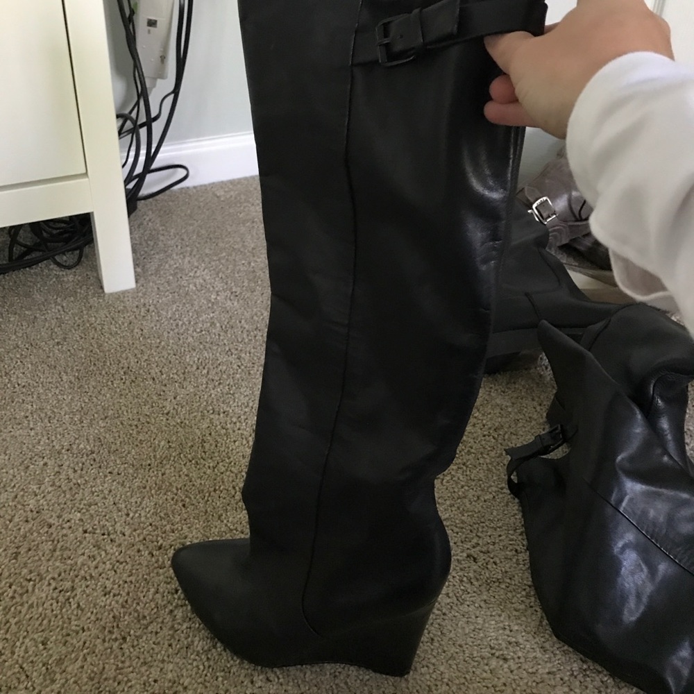 Steve Madden "Zylon" wedge boot