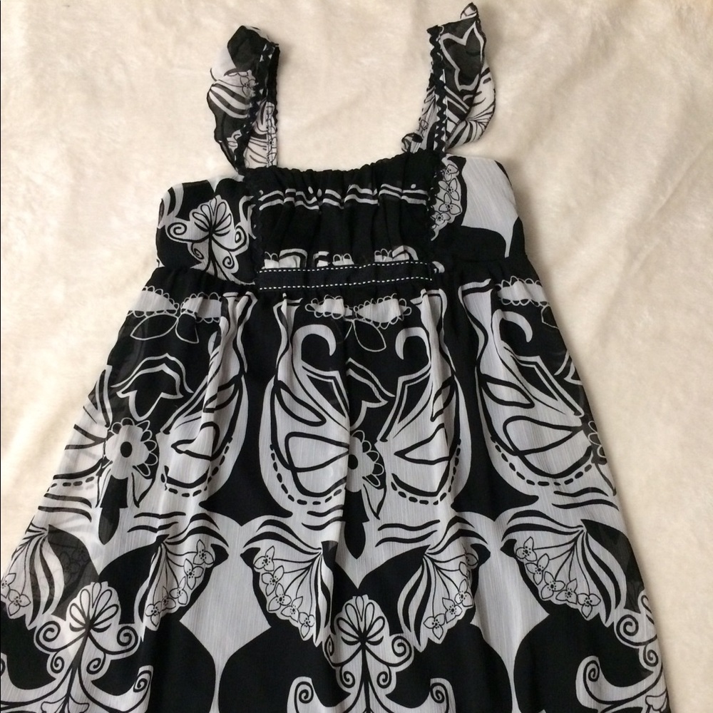 Dress - Picture 2 of 6