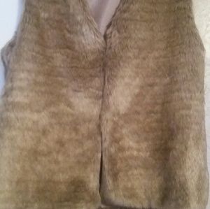 Womens Faux fur vest