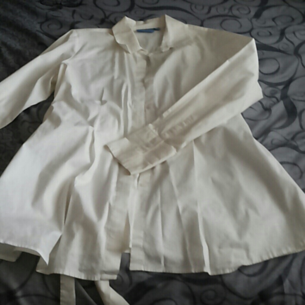 Long sleeve blouse