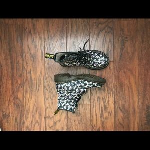 Doctor Martens floral boots