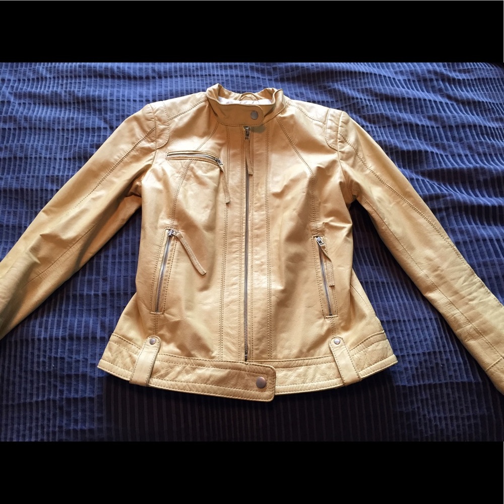Leather jacket - Picture 3 of 4